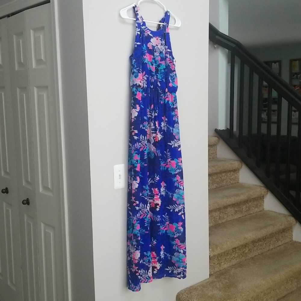 Xhilaration Sleeveless Blue Floral Maxi Dress Women's Medium